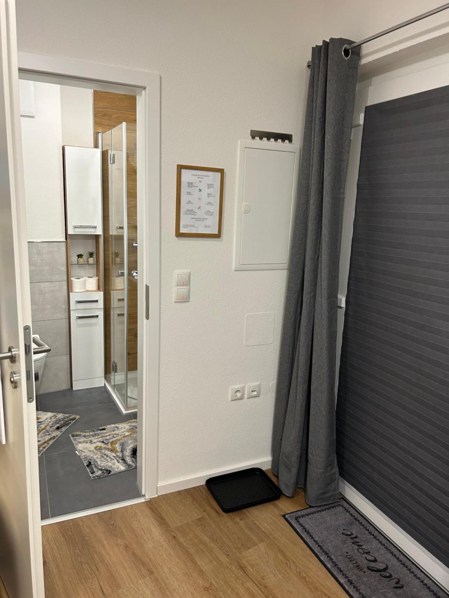 נירנברג Modernesminizimmer-Stadtnah-Selfcheckin-Parkplatz מראה חיצוני תמונה